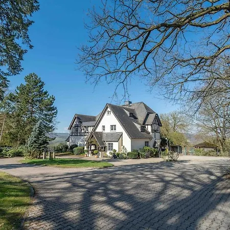 Pferdehof Rheintal Bei Koblenz *